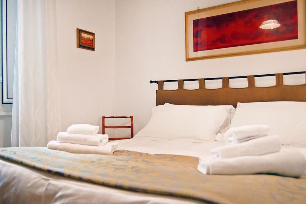 Near Colosseum By Varental 2Br + 1Sb Rome Extérieur photo