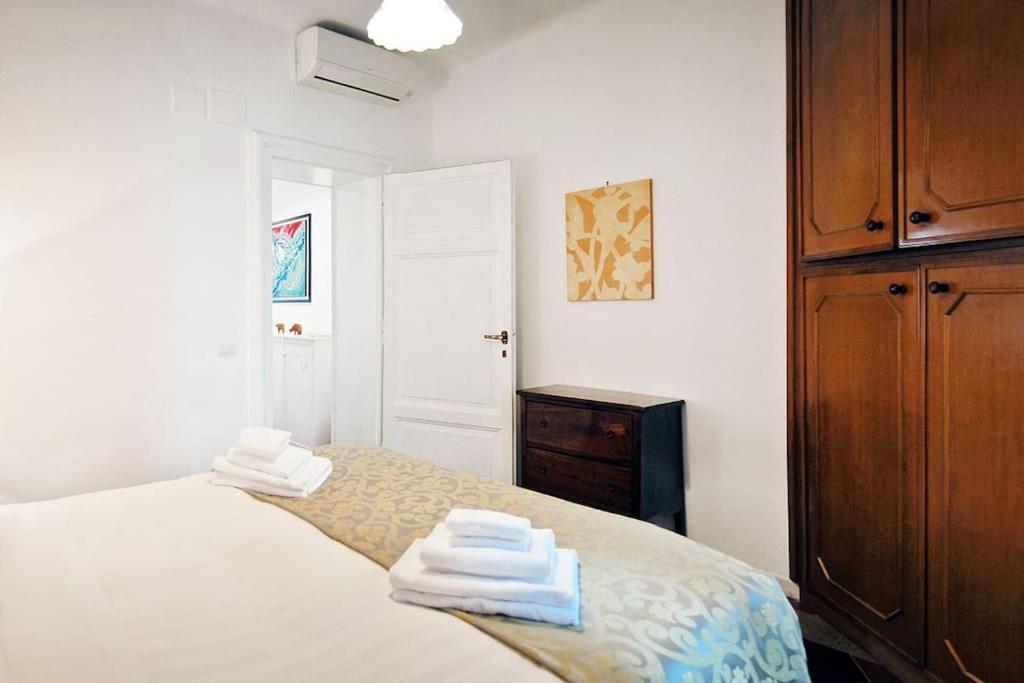 Near Colosseum By Varental 2Br + 1Sb Rome Extérieur photo